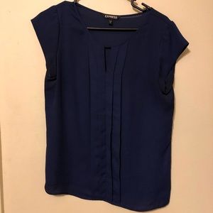 Express Keyhole Top